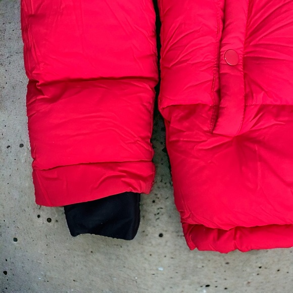 Aritzia TNA Red Super Puff Jacket - Picture 5 of 10